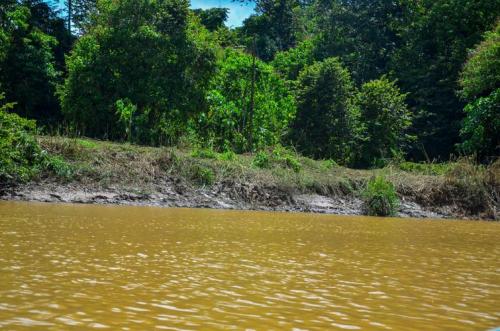 gambar-hadapan-dari-sungai